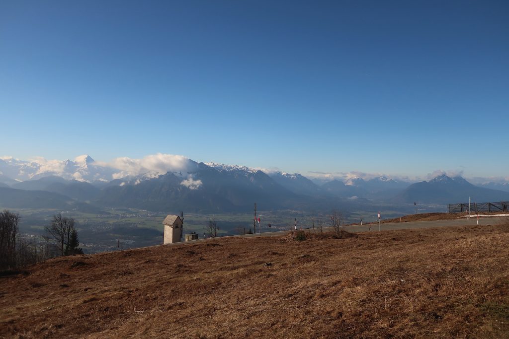 Gaisbergplateau mit Ausblick auf Watzmann, Untersberg und Hochstaufen