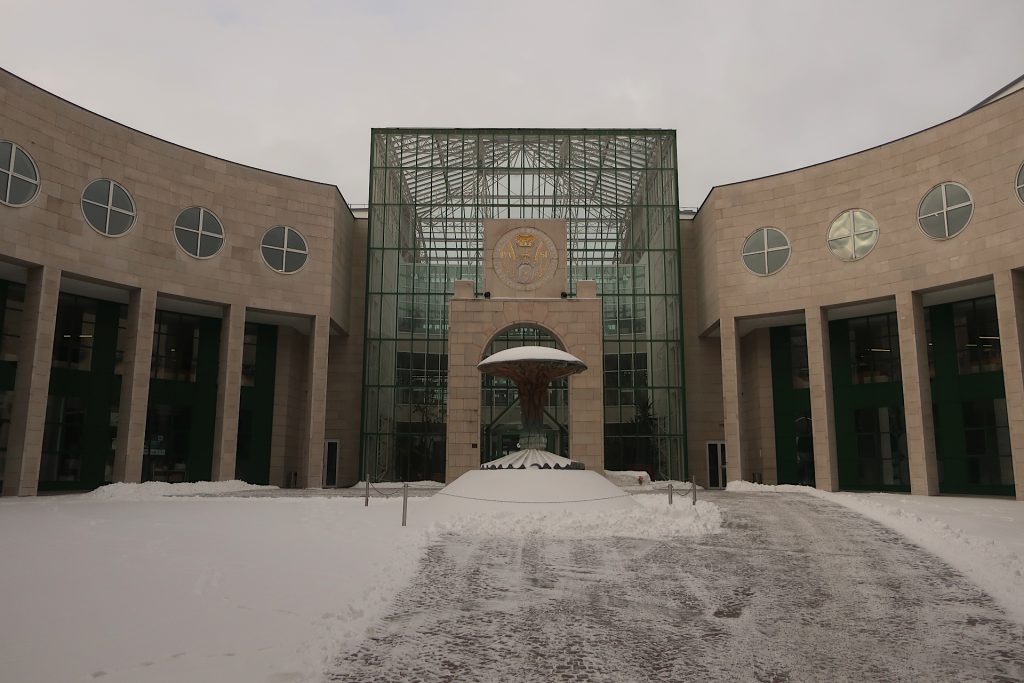 Innenhof und Eingang