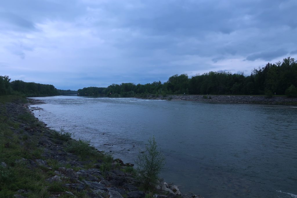Salzach mit Sohlrampe